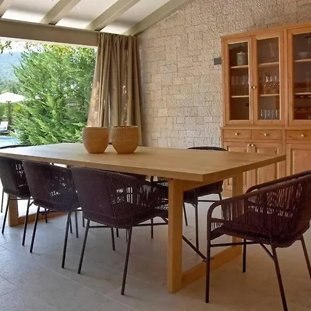 Vacay Zita With Pool Villa Pican